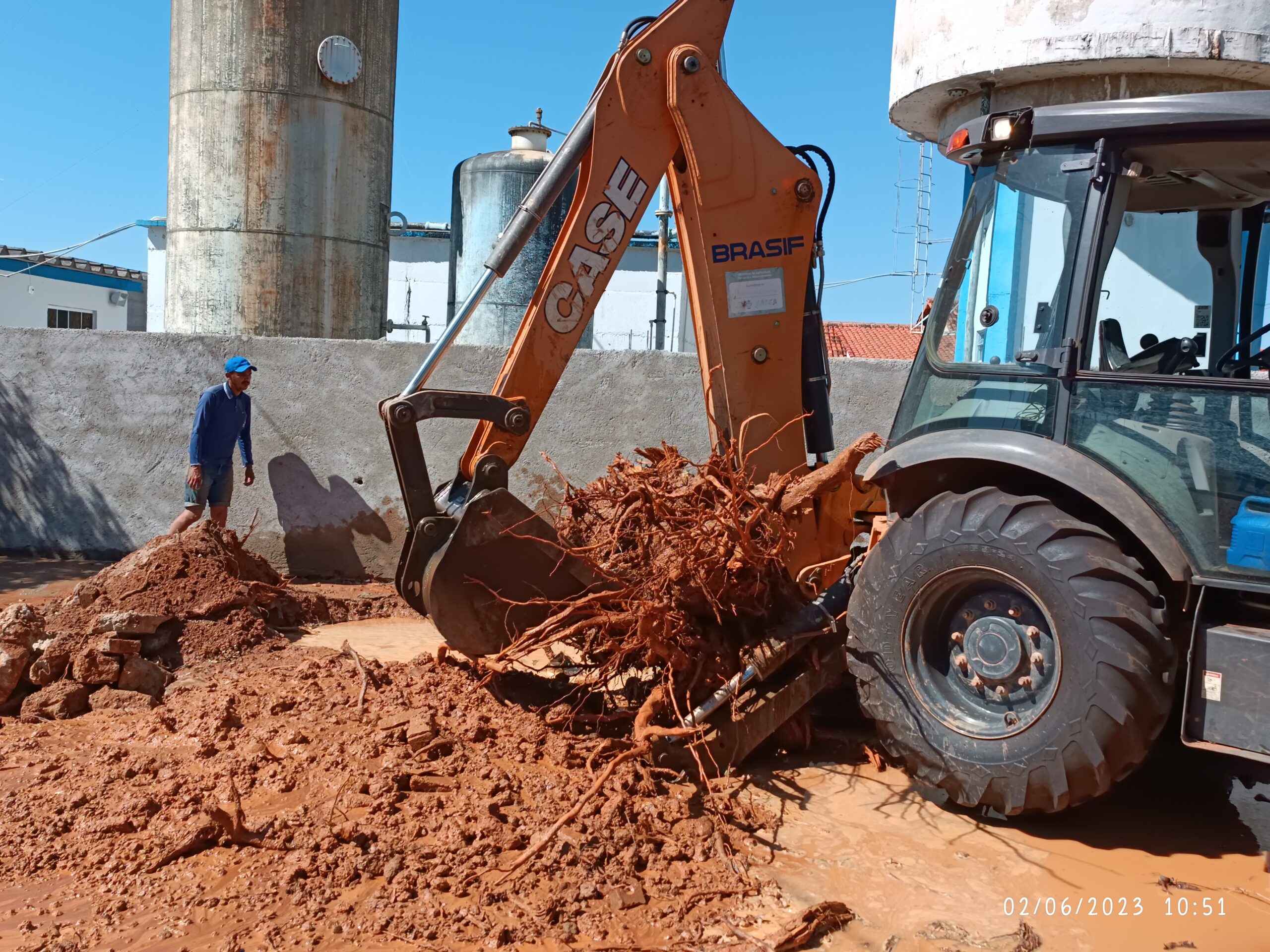 Manutenção na rede de distribuição de água garante mais segurança no abastecimento
